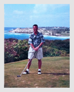 Eric Playing Golf in Hawaii
